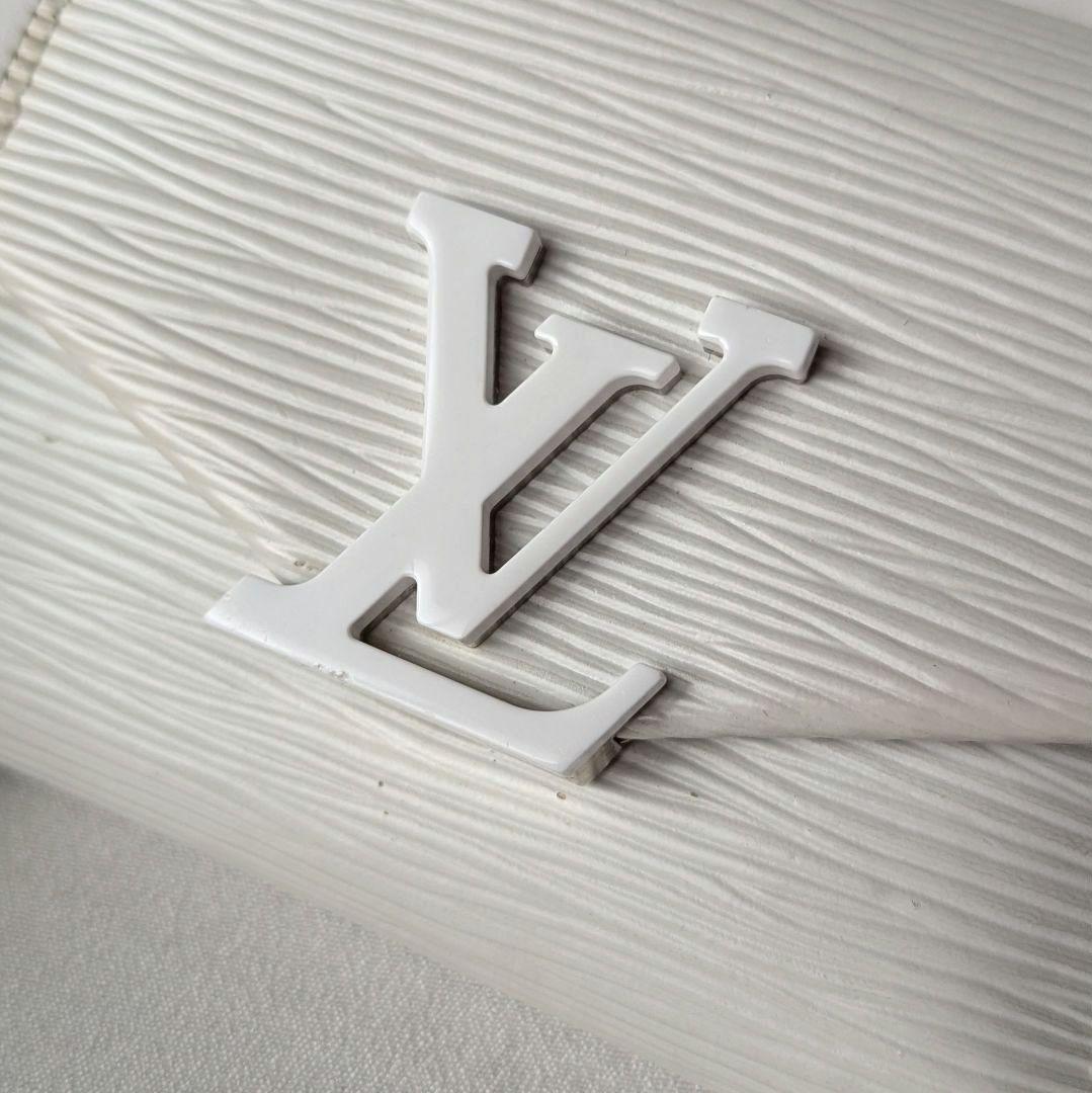 Louis Vuitton Bifold Wallets