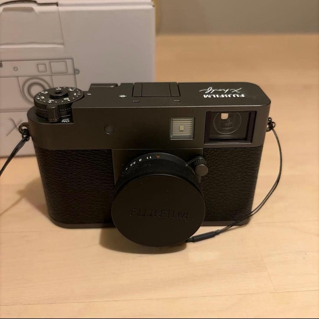 Fujifilm Compact Digital Cameras Xhalf