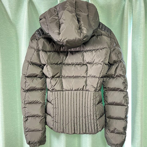 Moncler Down Jacket 00