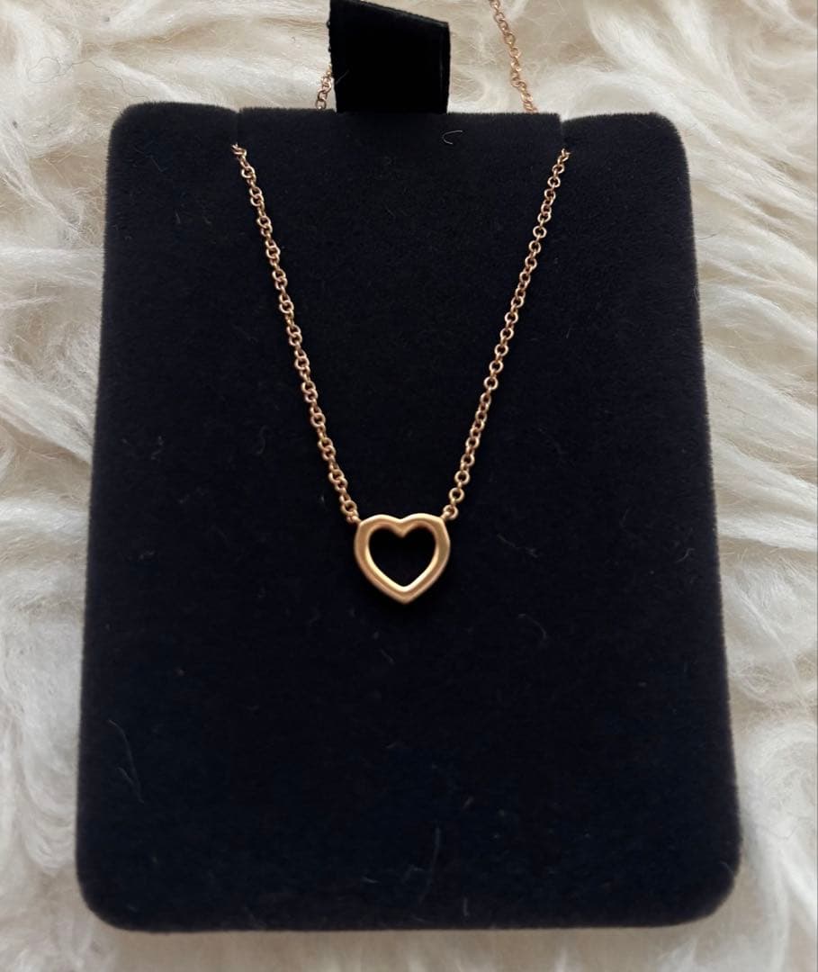 Tiffany Necklaces Co.