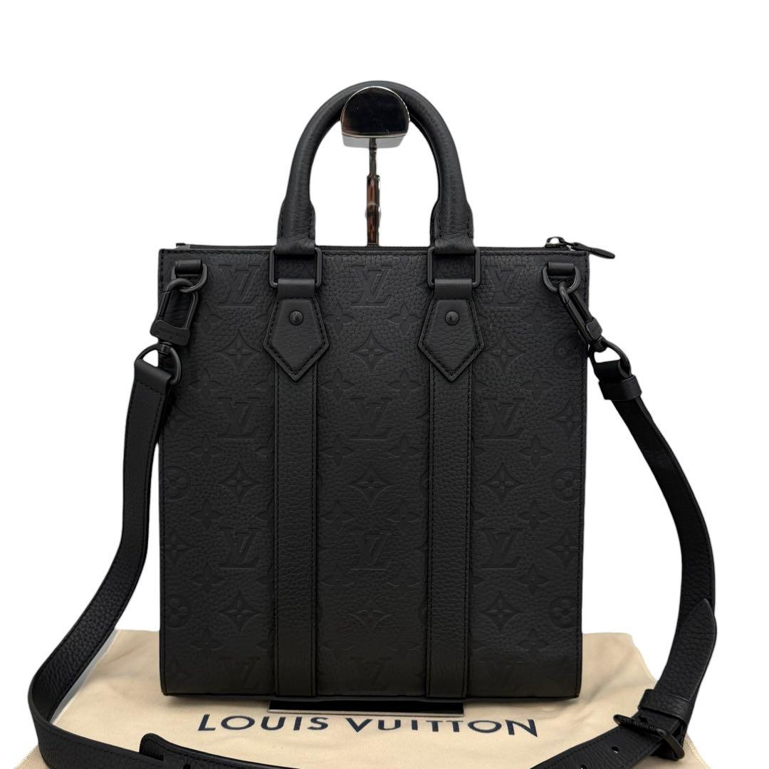 Louis Vuitton Tote Bags