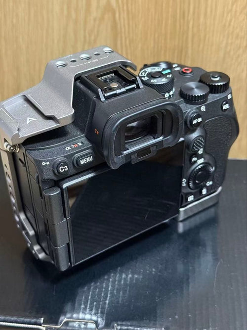 Sony Digital Slr 7R V