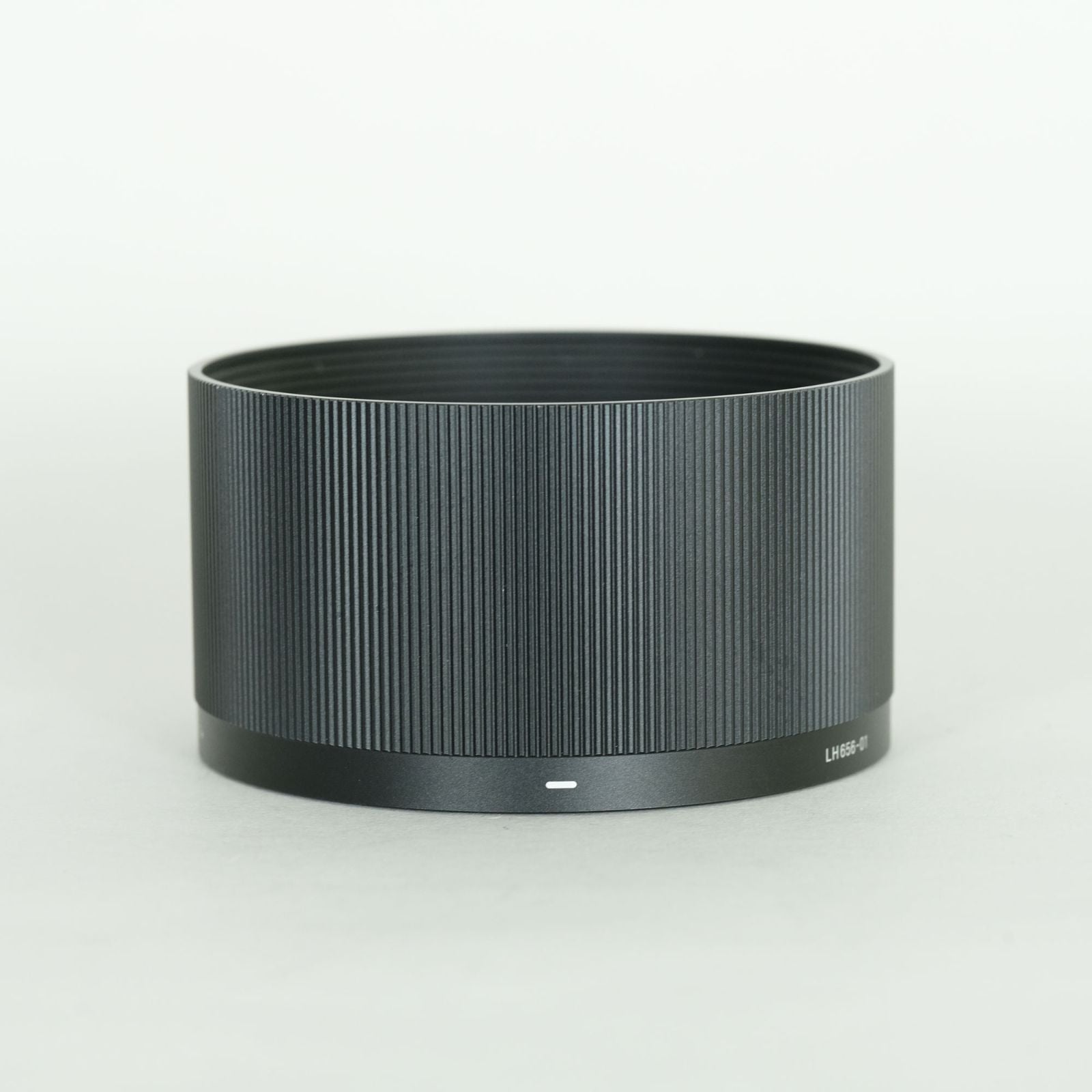 Sigma Lens (Single Focus) F2 Dg Dn Contemporary L Leica