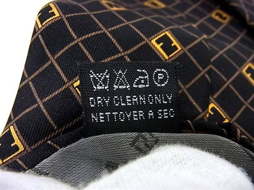 Fendi Tie 100% Dm4055