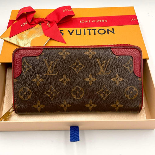 Louis Vuitton Long Wallets