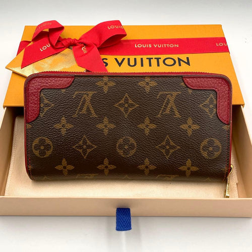 Louis Vuitton Long Wallets