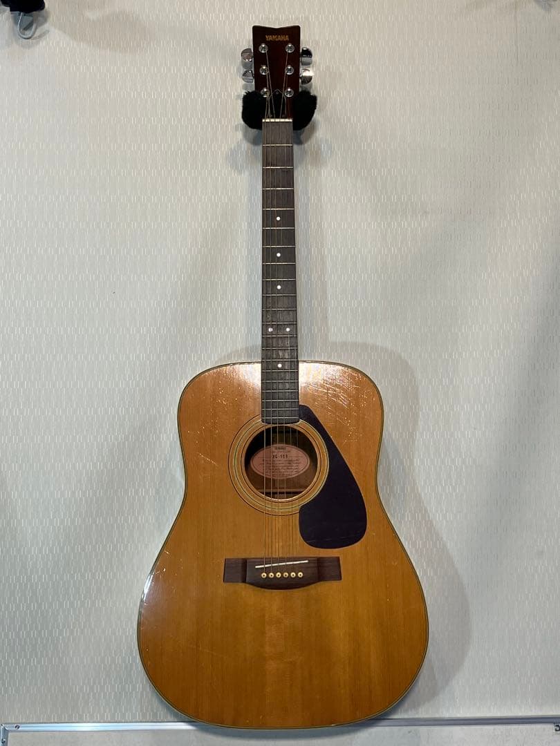 Acoustic Guitars Yamaha