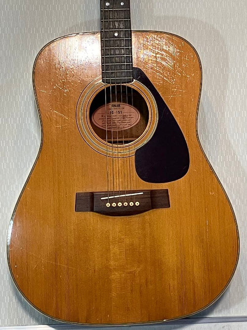 Acoustic Guitars Yamaha