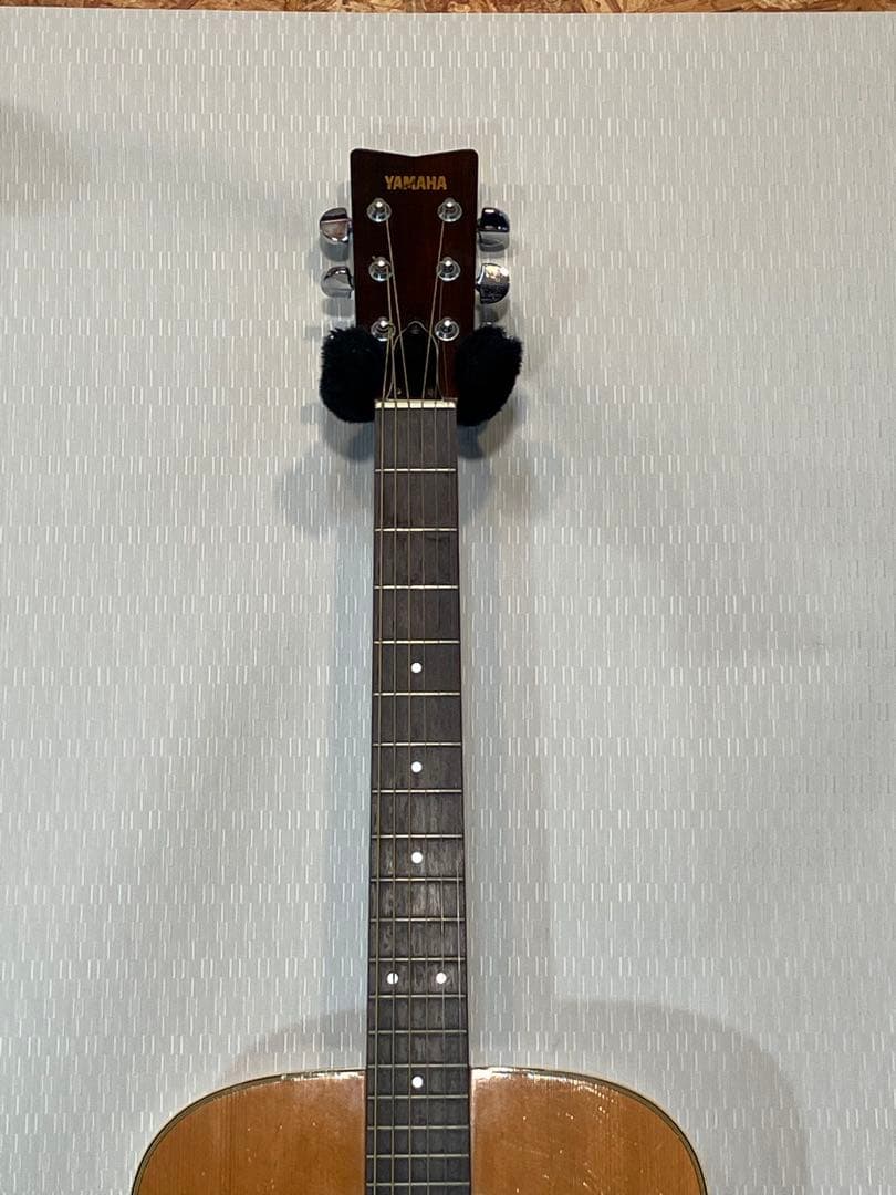 Acoustic Guitars Yamaha