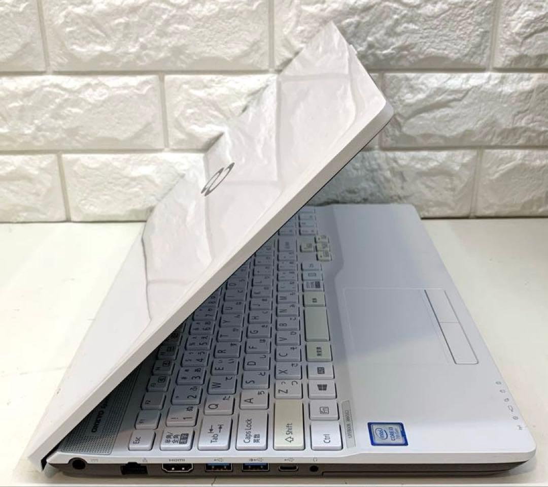 Windows Notebook Body 596 Fujitsu 8Gb Ssd240Gb Office