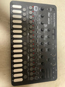 Analog Synthesizers Sonicware Liven 8Bit Warps