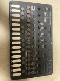 Analog Synthesizers Sonicware Liven 8Bit Warps
