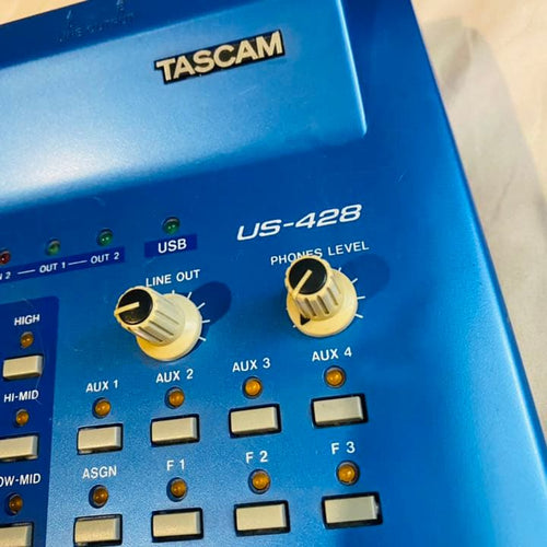 Tascam Digital Mixer Daw /Usb Midi Us-428