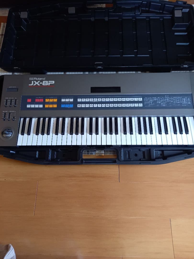 Roland Analog Synthesizers Jx-8P