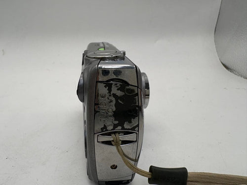 Canon Compact Digital Camera Ixy 900Is