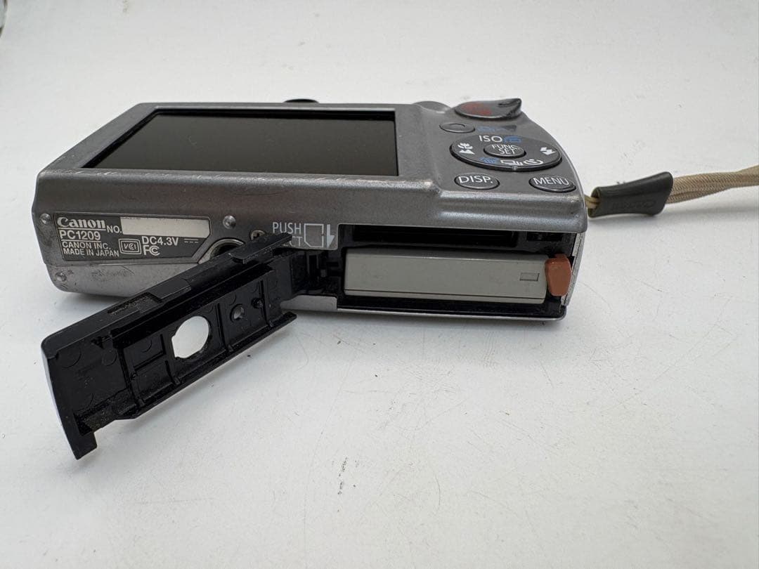 Canon Compact Digital Camera Ixy 900Is