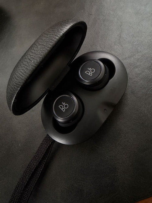 Bang Olufsen Wireless Earphones E8