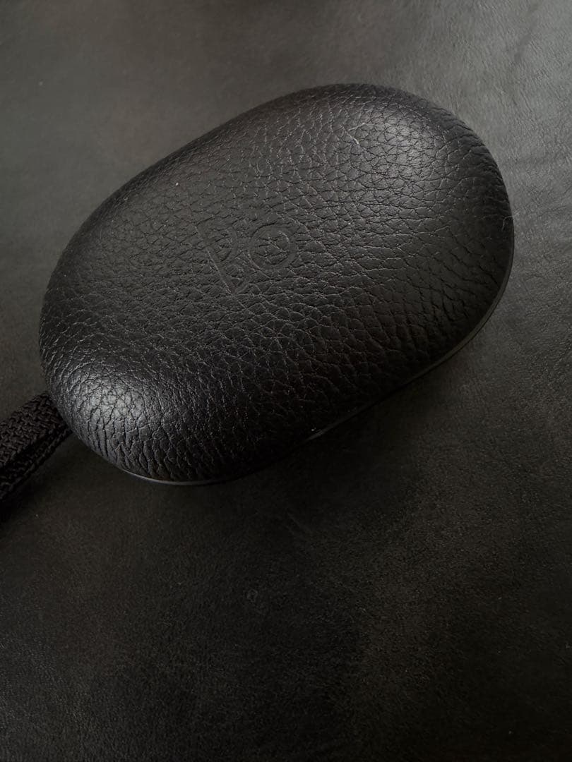 Bang Olufsen Wireless Earphones E8