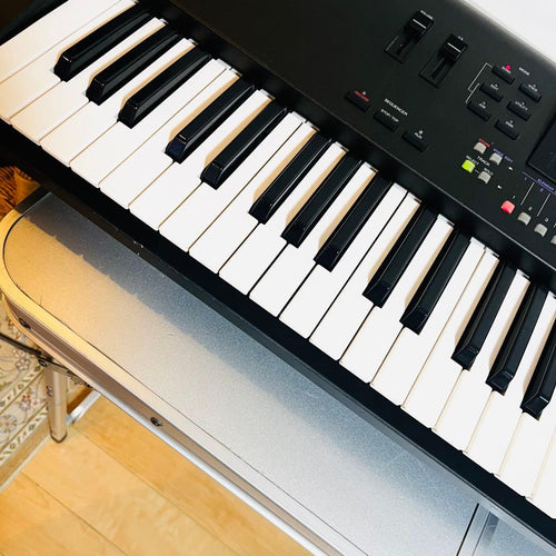 Yamaha Analog Synthesizer W5 76