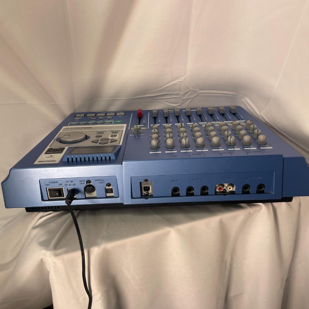 Tascam Multi -Track Recorder Dp-01 Mtr Hdd Digital Portastudio