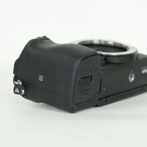 Sony Mirrorless Interchangeable Lips 3,513 6400 Ilce-6400 E