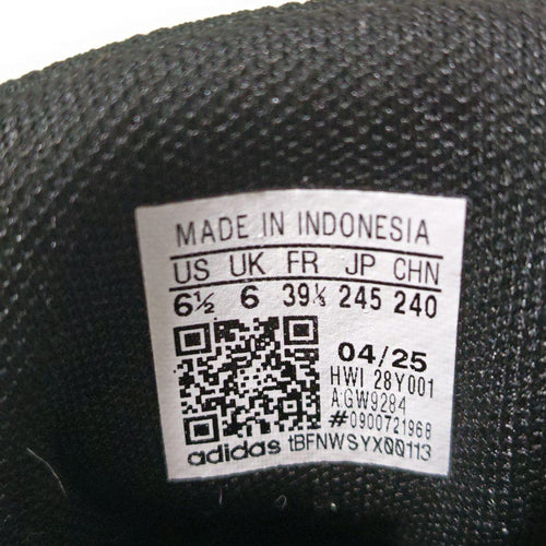 Adidas Sneakers
