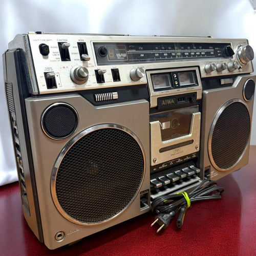 Aiwa Radio And Boombox Cs-80 Fm Am