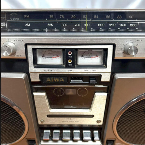 Aiwa Radio And Boombox Cs-80 Fm Am