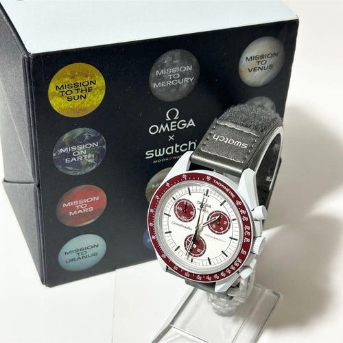 Omega Quartz Watches White, Red