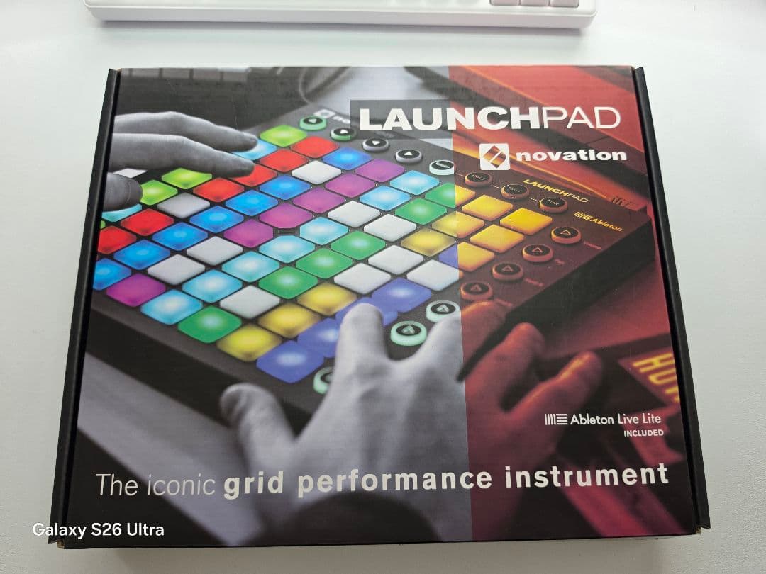 Midi Keyboards Pads Novation Launchpad Mk2