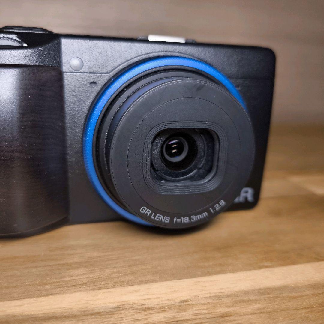 Ricoh Compact Digital Cameras Griii