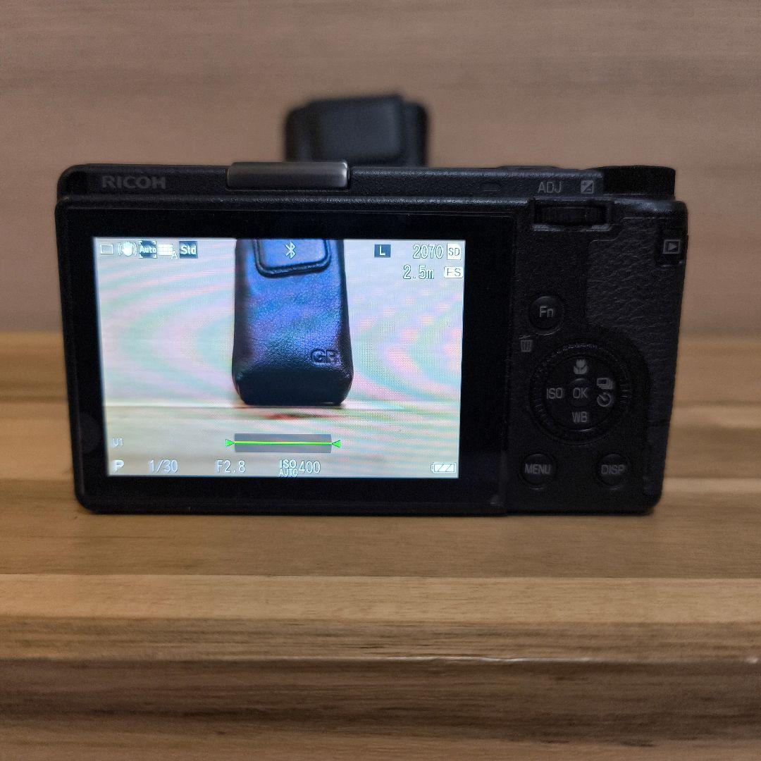 Ricoh Compact Digital Cameras Griii