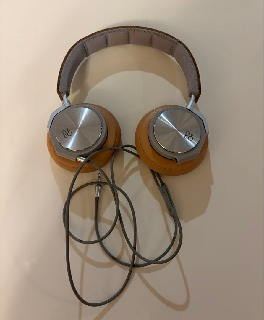 Bang Olufsen Wired Headphone Bang&Olfsen Beo Play H6 Natural