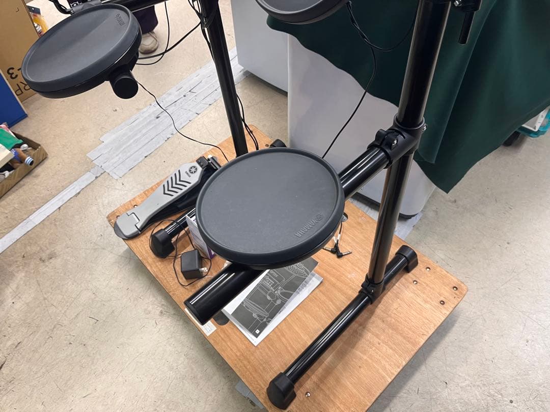Roland Electronic Drum Yamaha Dtx