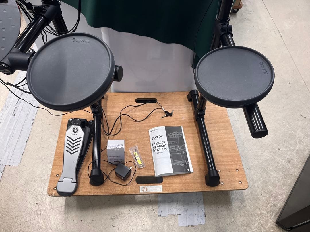 Roland Electronic Drum Yamaha Dtx