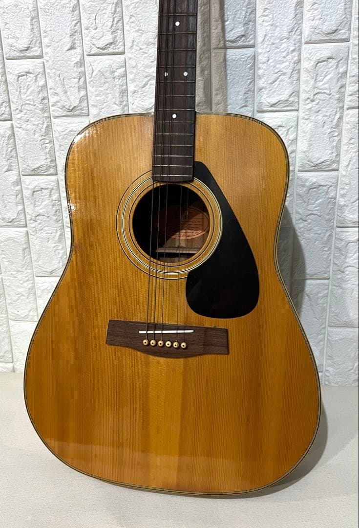 Acoustic Guitars Yamaha Fg-151