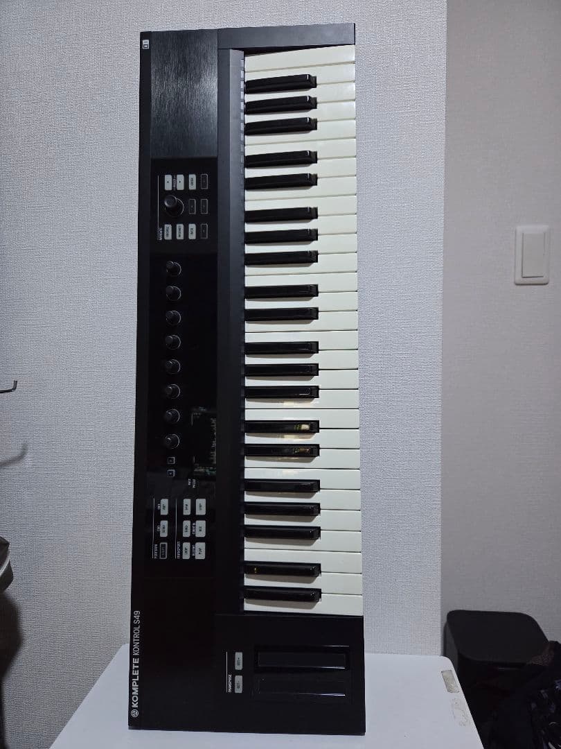 Midi Keyboards Pads Native Instruments Komplete Kontrol S49