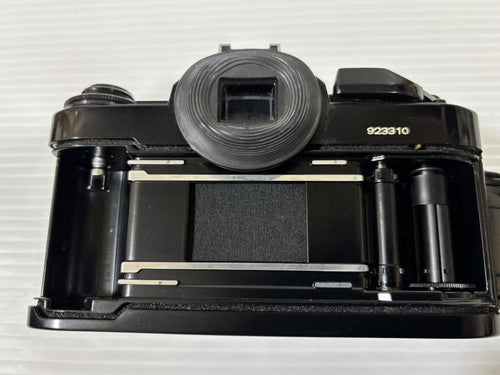 Canon Slr Camera (Film) A-1 1 Ma