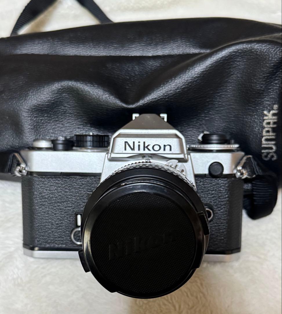 Nikon Slr Camera (Film) Fe