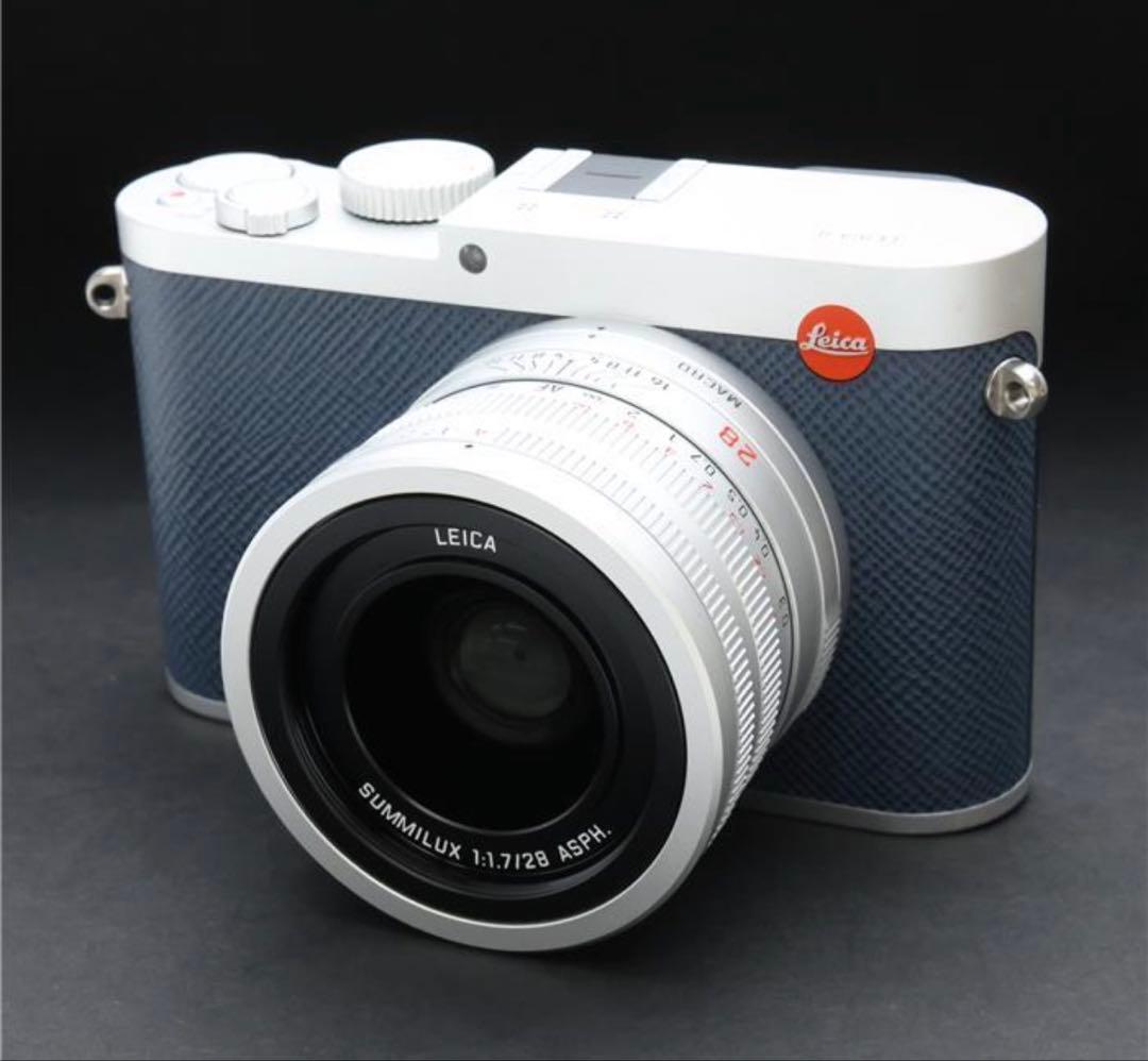 Leica Compact Digital Camera Q(Typ116) Globe-Trotter