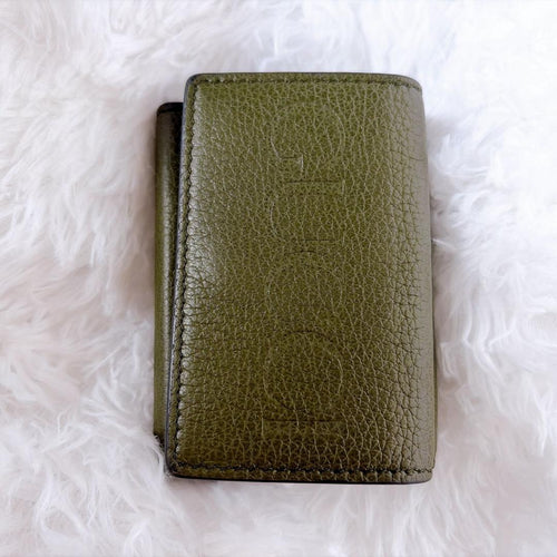 Gucci Trifold Wallets 3