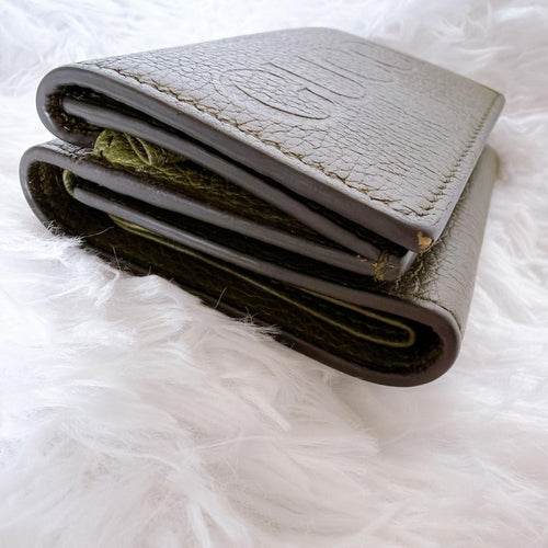 Gucci Trifold Wallets 3