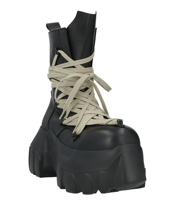 Bootty Black