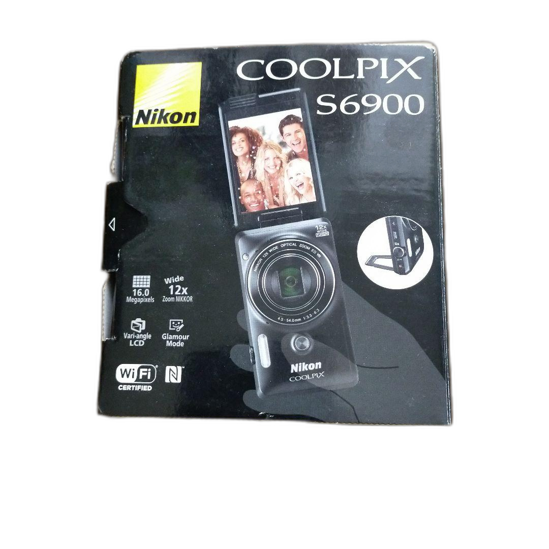 Nikon Compact Digital Camera Coolpix S6900