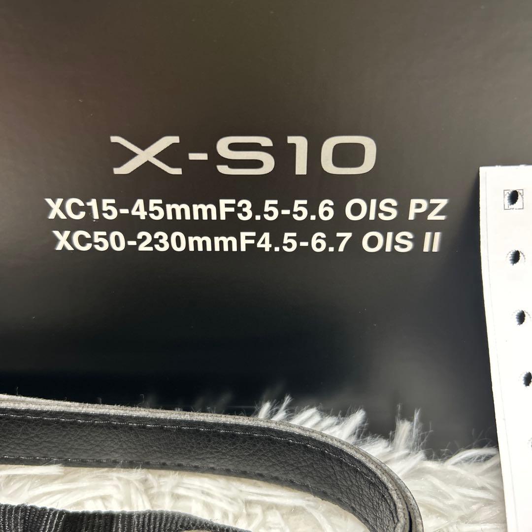 Fujifilm Mirrorless Interchangeable Lens Cameras X-S10