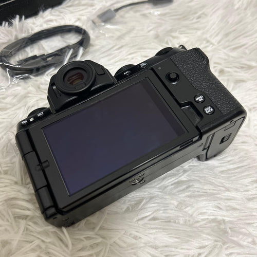 Fujifilm Mirrorless Interchangeable Lens Cameras X-S10