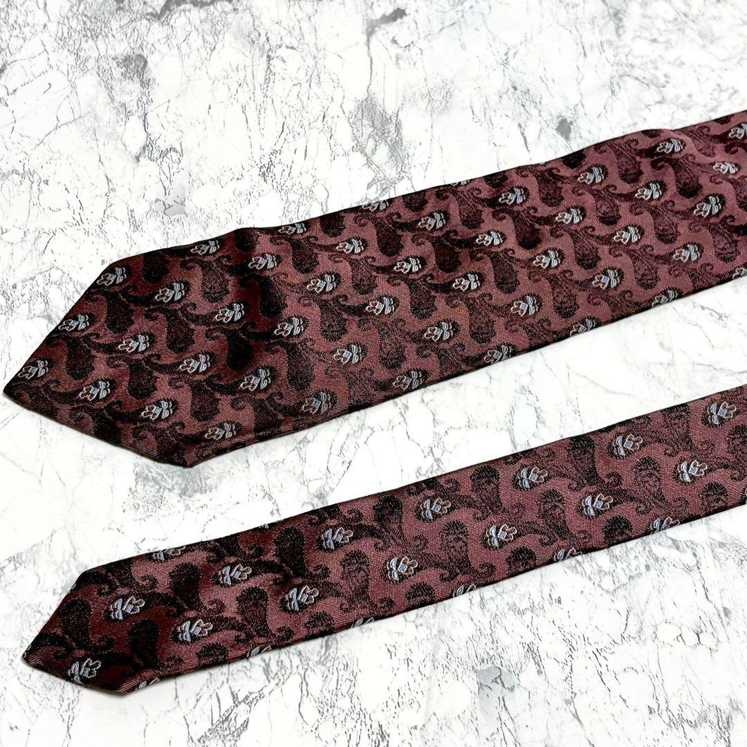 Yves Saint Laurent Tie 100%