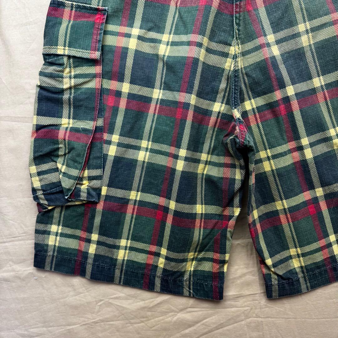 Een badende aap short-bermuda