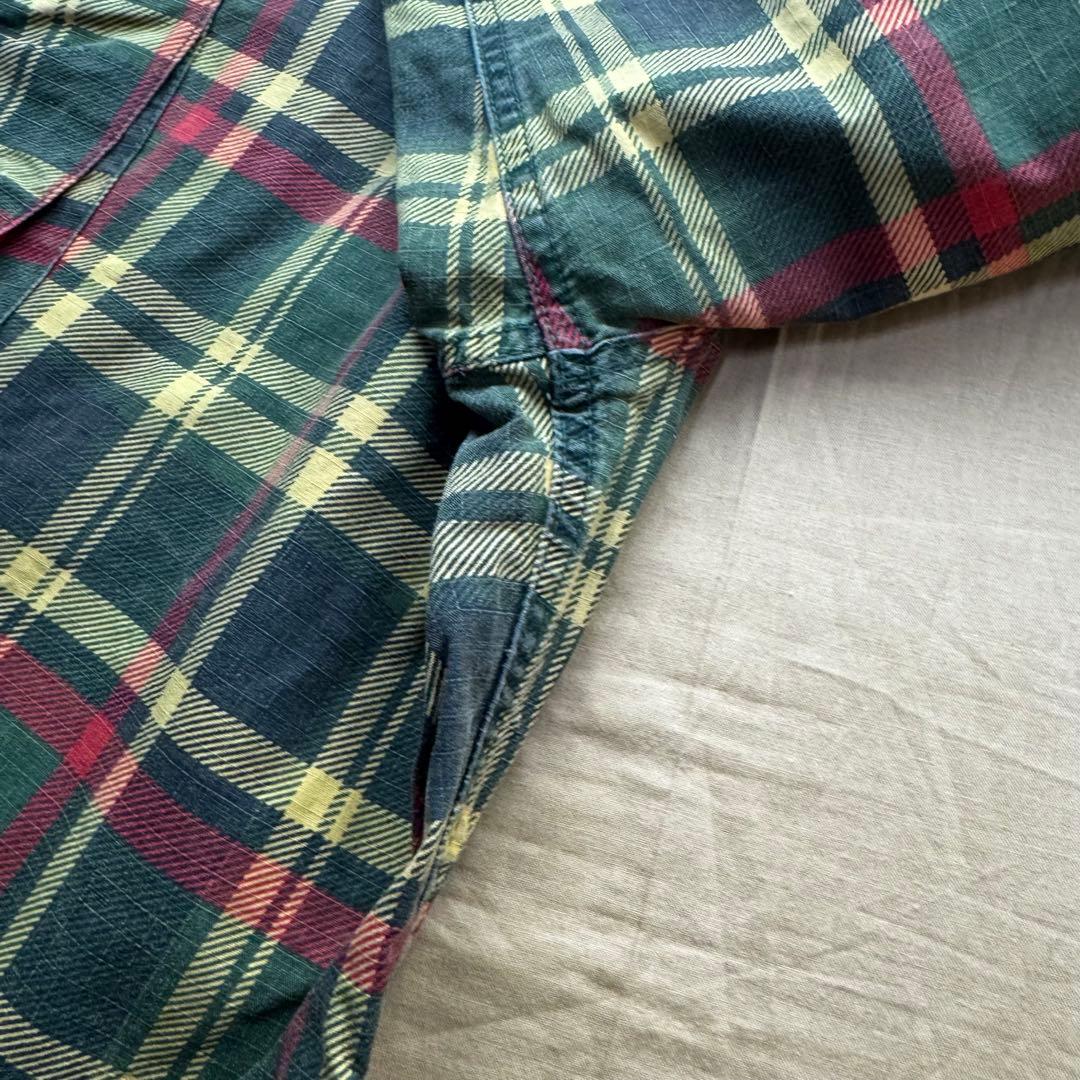 Een badende aap short-bermuda
