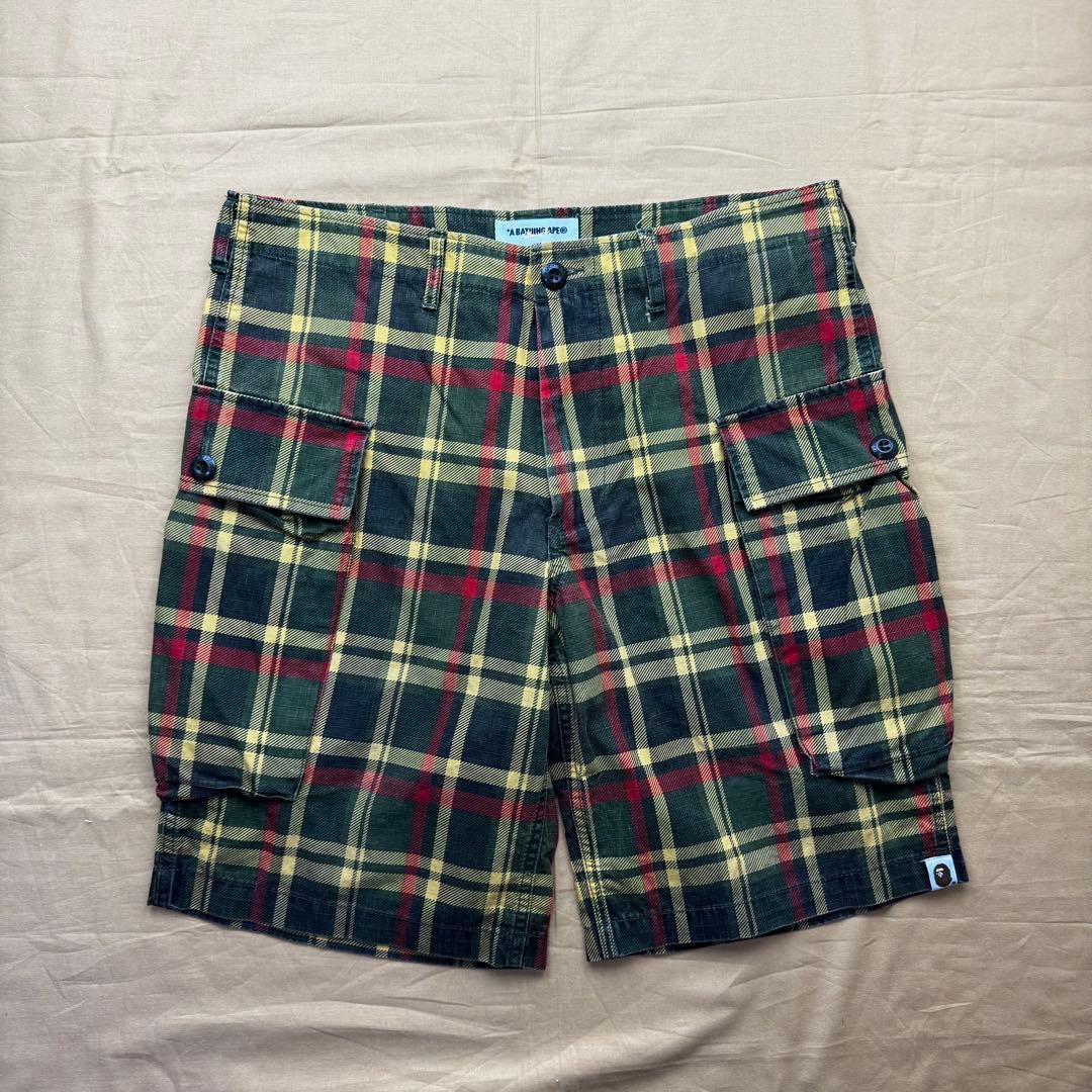 Een badende aap short-bermuda